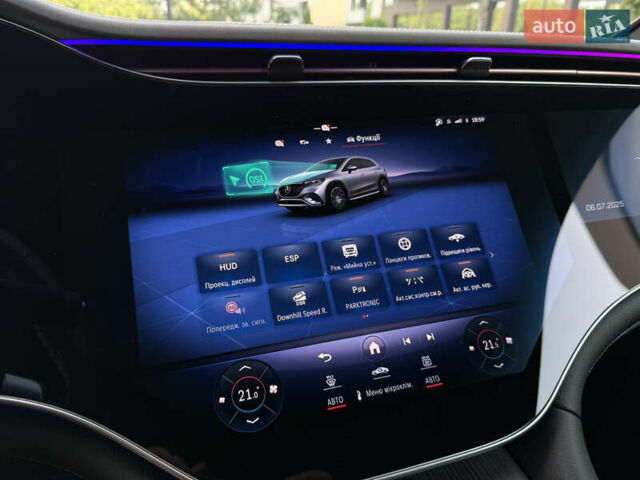 Серый Мерседес EQE SUV, объемом двигателя 0 л и пробегом 29 тыс. км за 74500 $, фото 76 на Automoto.ua