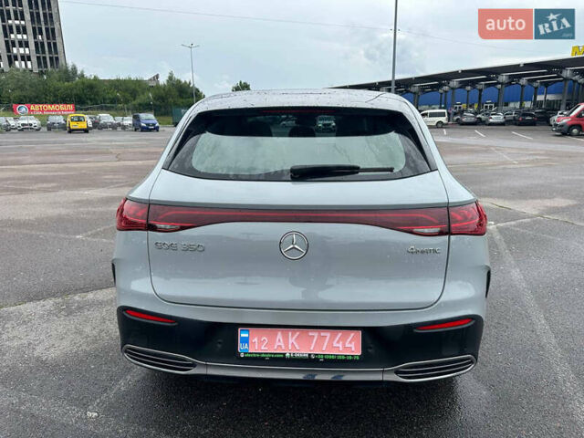 Серый Мерседес EQE SUV, объемом двигателя 0 л и пробегом 20 тыс. км за 48900 $, фото 5 на Automoto.ua