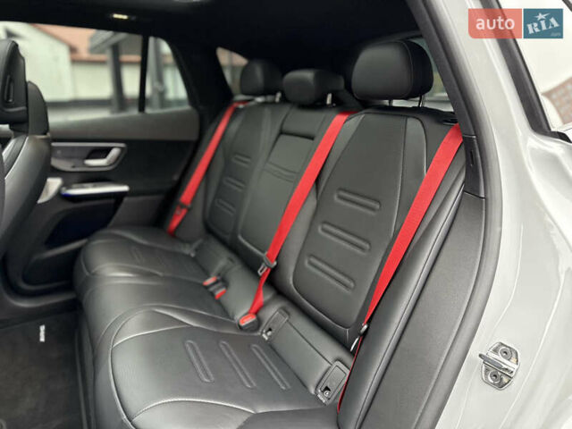 Сірий Мерседес EQE SUV, об'ємом двигуна 0 л та пробігом 5 тис. км за 84900 $, фото 68 на Automoto.ua