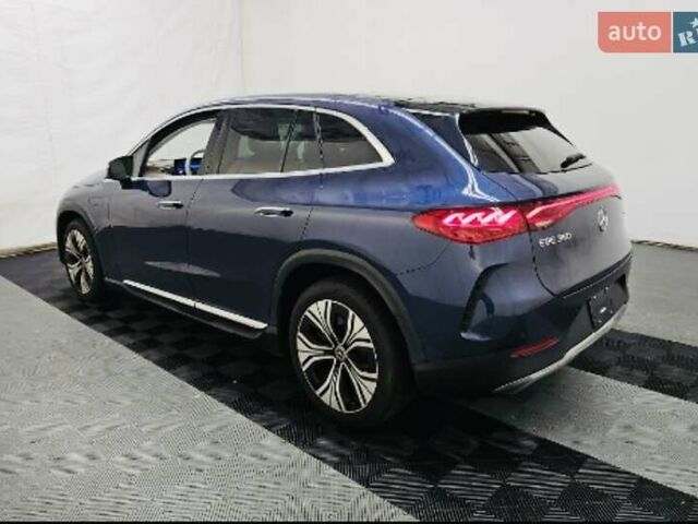 Синій Мерседес EQE SUV, об'ємом двигуна 0 л та пробігом 27 тис. км за 49999 $, фото 7 на Automoto.ua