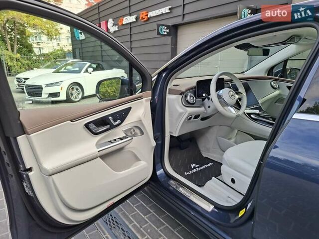 Синий Мерседес EQE SUV, объемом двигателя 0 л и пробегом 15 тыс. км за 55555 $, фото 8 на Automoto.ua