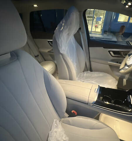 Синий Мерседес EQE SUV, объемом двигателя 0 л и пробегом 5 тыс. км за 60750 $, фото 62 на Automoto.ua