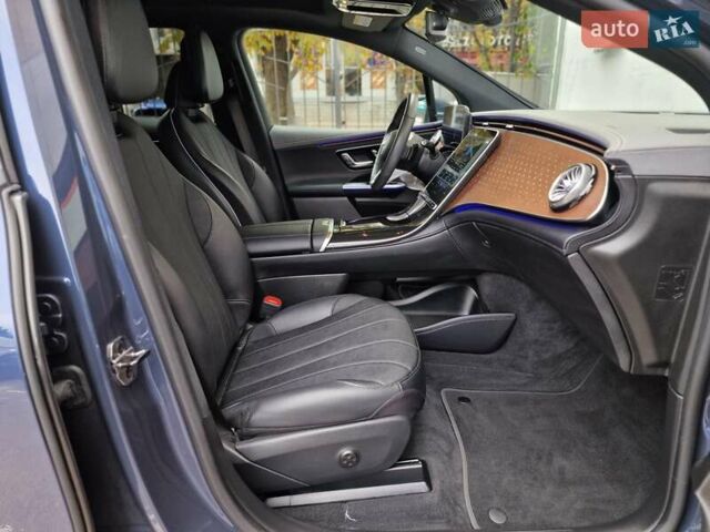 Синій Мерседес EQE SUV, об'ємом двигуна 0 л та пробігом 30 тис. км за 51990 $, фото 55 на Automoto.ua
