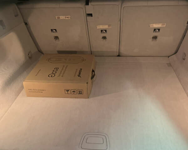 Синий Мерседес EQE SUV, объемом двигателя 0 л и пробегом 5 тыс. км за 60750 $, фото 26 на Automoto.ua