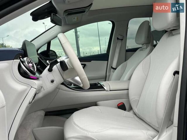 Зеленый Мерседес EQE SUV, объемом двигателя 0 л и пробегом 13 тыс. км за 49190 $, фото 11 на Automoto.ua