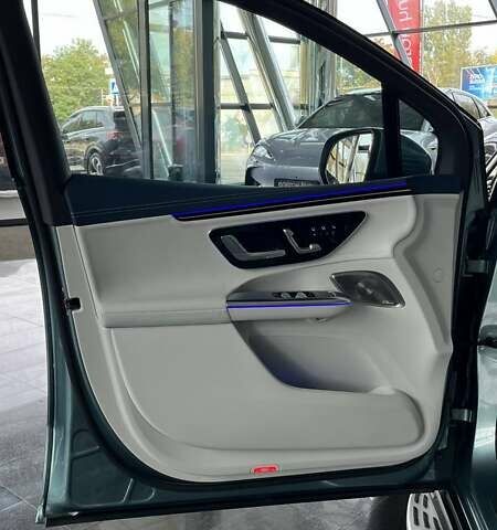 Зеленый Мерседес EQE SUV, объемом двигателя 0 л и пробегом 14 тыс. км за 58000 $, фото 19 на Automoto.ua