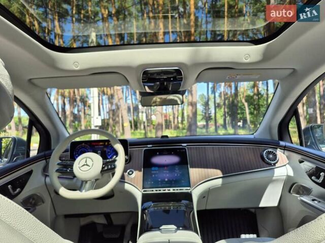 Зеленый Мерседес EQE SUV, объемом двигателя 0 л и пробегом 13 тыс. км за 55500 $, фото 24 на Automoto.ua