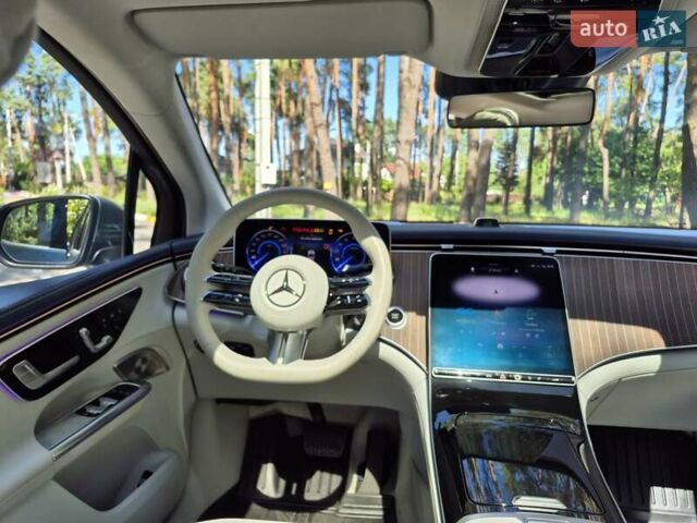 Зеленый Мерседес EQE SUV, объемом двигателя 0 л и пробегом 13 тыс. км за 55500 $, фото 25 на Automoto.ua