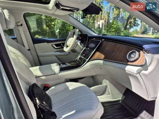 Зеленый Мерседес EQE SUV, объемом двигателя 0 л и пробегом 13 тыс. км за 55500 $, фото 29 на Automoto.ua