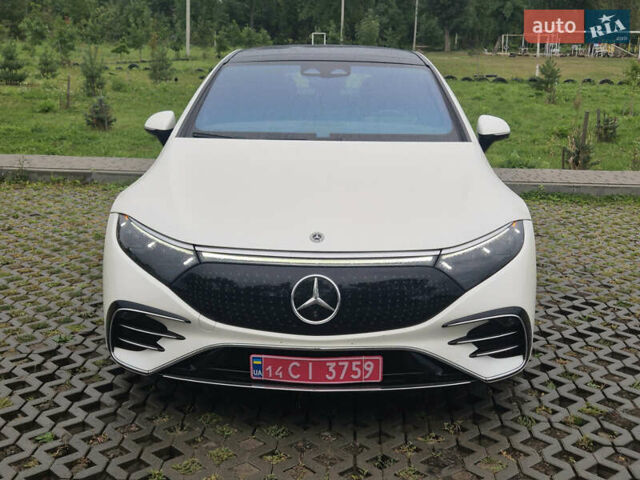 Белый Мерседес EQS, объемом двигателя 0 л и пробегом 42 тыс. км за 44900 $, фото 2 на Automoto.ua
