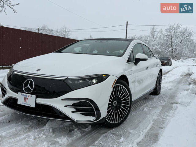 Белый Мерседес EQS, объемом двигателя 0 л и пробегом 25 тыс. км за 47850 $, фото 7 на Automoto.ua