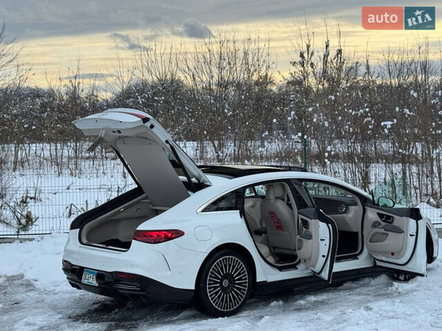 Белый Мерседес EQS, объемом двигателя 0 л и пробегом 25 тыс. км за 47500 $, фото 23 на Automoto.ua