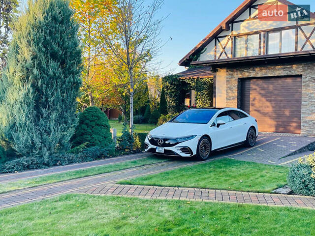 Белый Мерседес EQS, объемом двигателя 0 л и пробегом 26 тыс. км за 57000 $, фото 27 на Automoto.ua