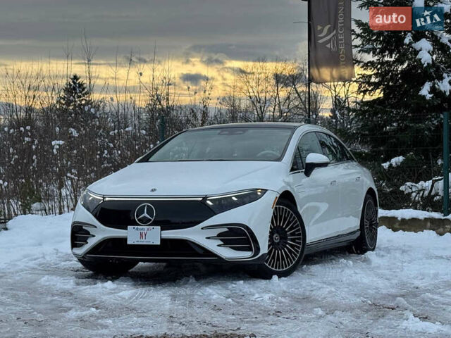 Белый Мерседес EQS, объемом двигателя 0 л и пробегом 25 тыс. км за 47500 $, фото 3 на Automoto.ua