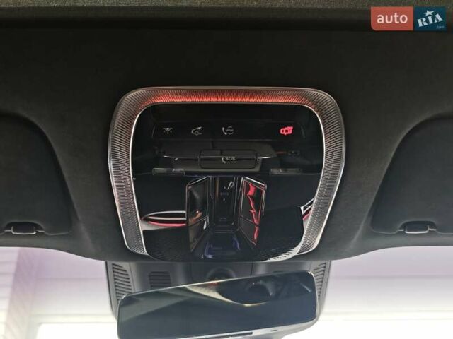 Белый Мерседес EQS, объемом двигателя 0 л и пробегом 30 тыс. км за 103299 $, фото 44 на Automoto.ua