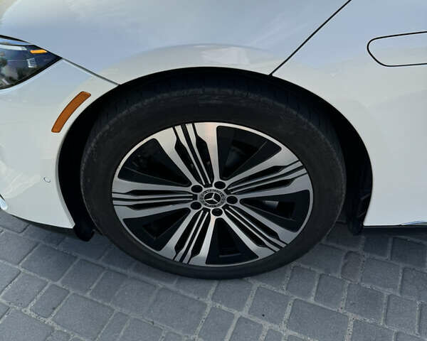 Белый Мерседес EQS, объемом двигателя 0 л и пробегом 55 тыс. км за 48000 $, фото 7 на Automoto.ua