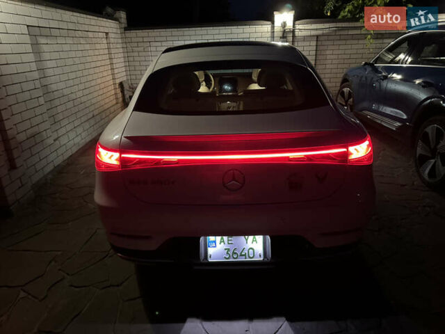 Белый Мерседес EQS, объемом двигателя 0 л и пробегом 55 тыс. км за 48000 $, фото 11 на Automoto.ua