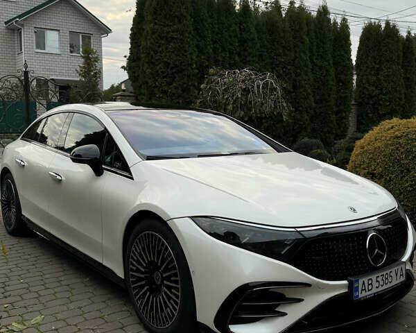 Белый Мерседес EQS, объемом двигателя 0 л и пробегом 13 тыс. км за 110666 $, фото 4 на Automoto.ua