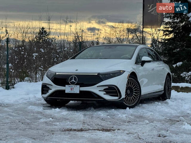 Белый Мерседес EQS, объемом двигателя 0 л и пробегом 25 тыс. км за 47500 $, фото 2 на Automoto.ua