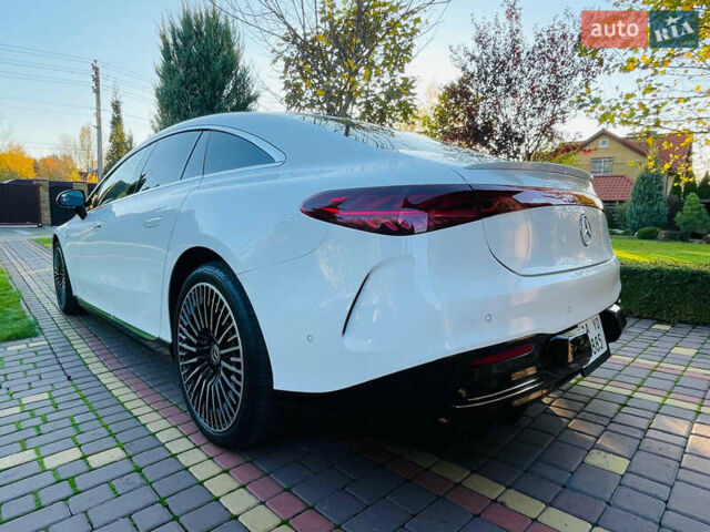 Белый Мерседес EQS, объемом двигателя 0 л и пробегом 26 тыс. км за 57000 $, фото 9 на Automoto.ua