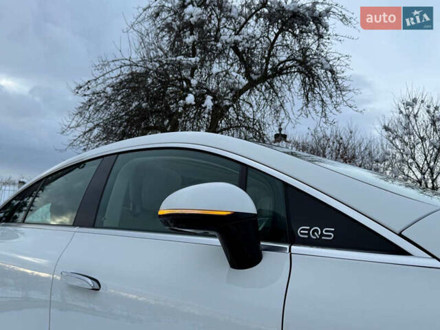 Білий Мерседес EQS, об'ємом двигуна 0 л та пробігом 25 тис. км за 48000 $, фото 21 на Automoto.ua