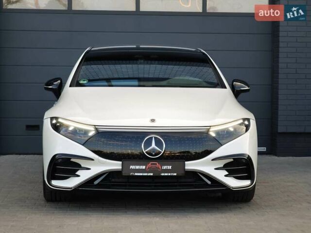 Белый Мерседес EQS, объемом двигателя 0 л и пробегом 30 тыс. км за 103299 $, фото 7 на Automoto.ua