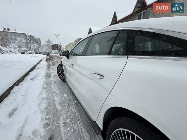 Белый Мерседес EQS, объемом двигателя 0 л и пробегом 25 тыс. км за 47850 $, фото 23 на Automoto.ua