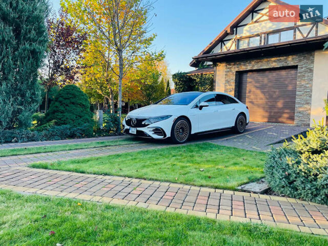 Белый Мерседес EQS, объемом двигателя 0 л и пробегом 26 тыс. км за 57000 $, фото 22 на Automoto.ua