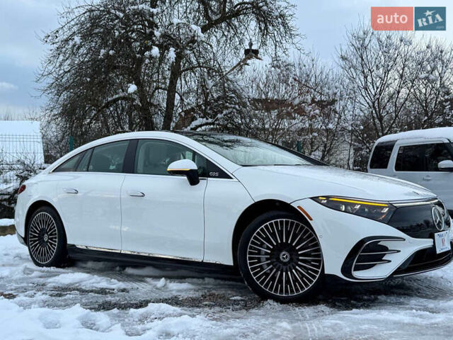 Білий Мерседес EQS, об'ємом двигуна 0 л та пробігом 25 тис. км за 48000 $, фото 18 на Automoto.ua