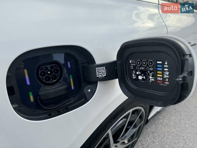 Белый Мерседес EQS, объемом двигателя 0 л и пробегом 49 тыс. км за 63900 $, фото 41 на Automoto.ua