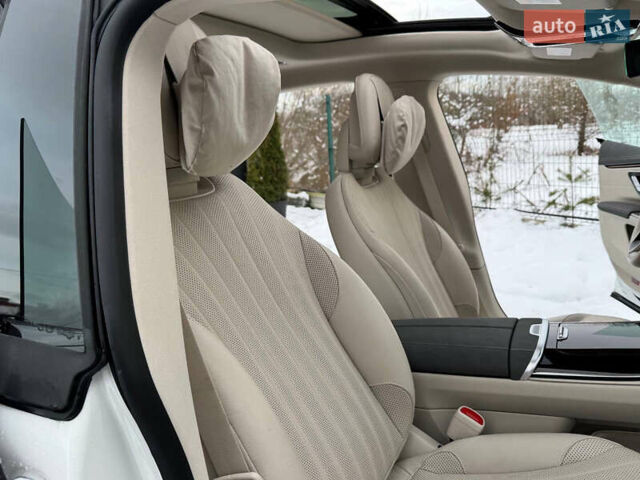 Білий Мерседес EQS, об'ємом двигуна 0 л та пробігом 25 тис. км за 48000 $, фото 84 на Automoto.ua