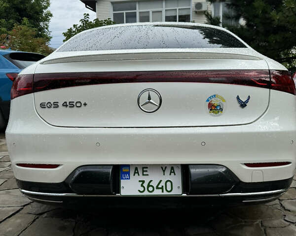 Белый Мерседес EQS, объемом двигателя 0 л и пробегом 55 тыс. км за 48000 $, фото 23 на Automoto.ua