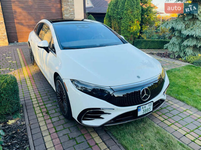 Белый Мерседес EQS, объемом двигателя 0 л и пробегом 26 тыс. км за 57000 $, фото 16 на Automoto.ua