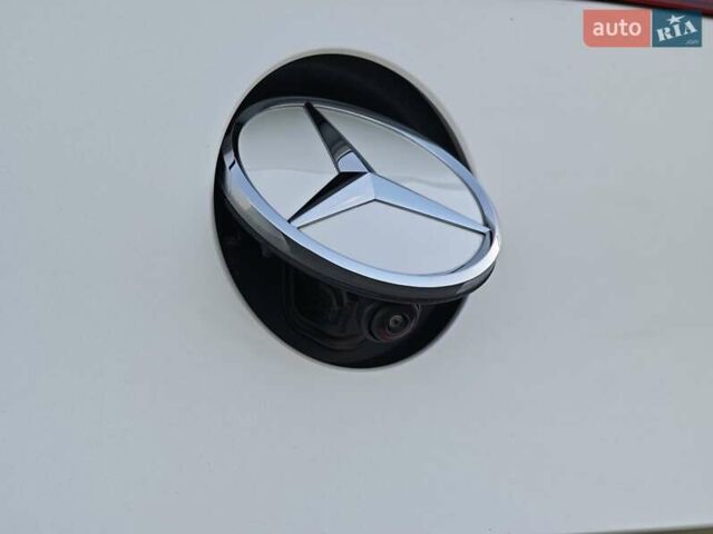 Белый Мерседес EQS, объемом двигателя 0 л и пробегом 30 тыс. км за 103299 $, фото 22 на Automoto.ua