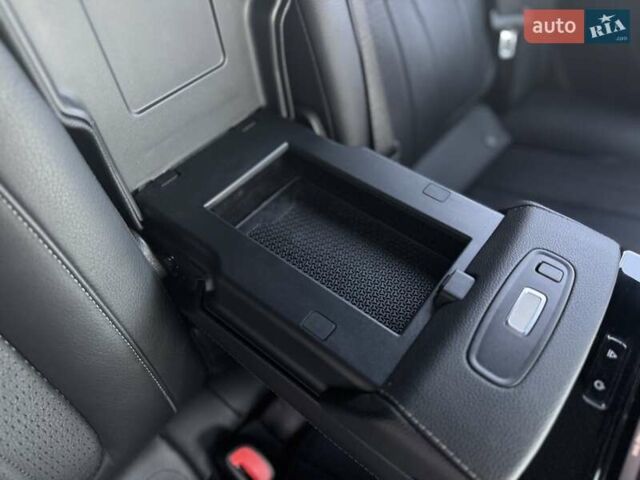 Белый Мерседес EQS, объемом двигателя 0 л и пробегом 30 тыс. км за 103299 $, фото 58 на Automoto.ua