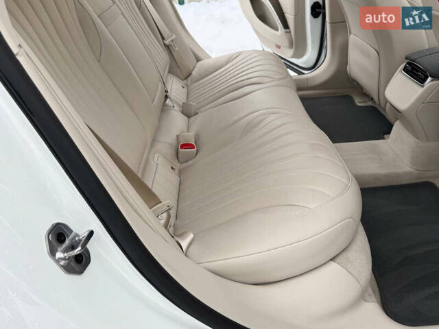 Белый Мерседес EQS, объемом двигателя 0 л и пробегом 25 тыс. км за 47500 $, фото 84 на Automoto.ua