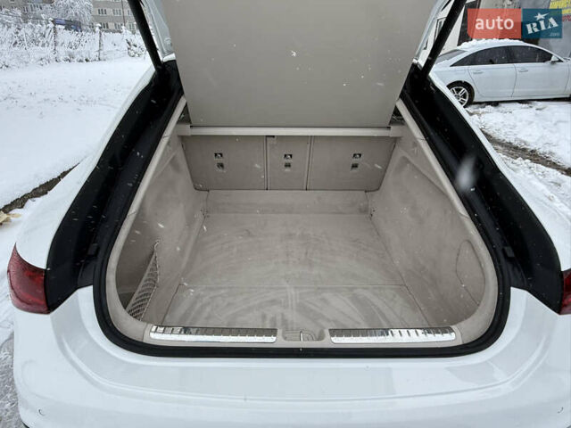 Белый Мерседес EQS, объемом двигателя 0 л и пробегом 25 тыс. км за 47850 $, фото 48 на Automoto.ua