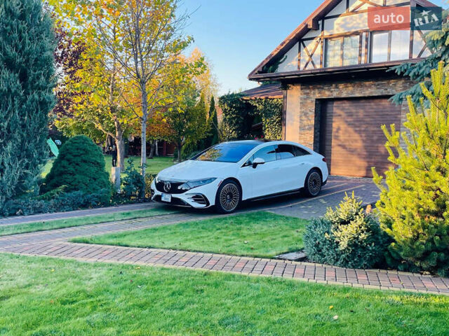 Белый Мерседес EQS, объемом двигателя 0 л и пробегом 26 тыс. км за 57000 $, фото 29 на Automoto.ua