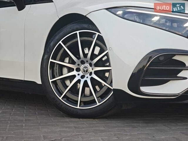 Белый Мерседес EQS, объемом двигателя 0 л и пробегом 30 тыс. км за 103299 $, фото 16 на Automoto.ua