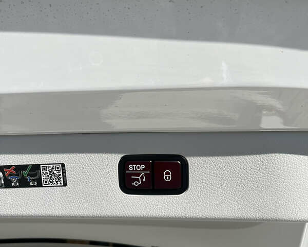 Белый Мерседес EQS, объемом двигателя 0 л и пробегом 53 тыс. км за 47000 $, фото 38 на Automoto.ua