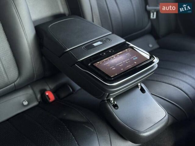 Белый Мерседес EQS, объемом двигателя 0 л и пробегом 30 тыс. км за 103299 $, фото 56 на Automoto.ua