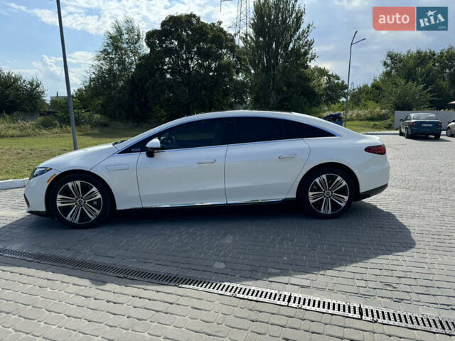 Белый Мерседес EQS, объемом двигателя 0 л и пробегом 55 тыс. км за 48000 $, фото 8 на Automoto.ua