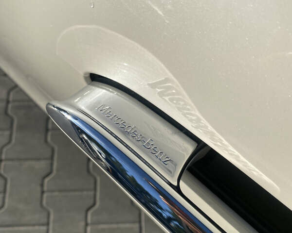 Белый Мерседес EQS, объемом двигателя 0 л и пробегом 15 тыс. км за 69900 $, фото 5 на Automoto.ua