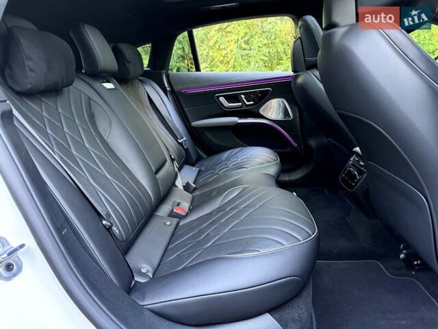 Білий Мерседес EQS, об'ємом двигуна 0 л та пробігом 29 тис. км за 81500 $, фото 81 на Automoto.ua