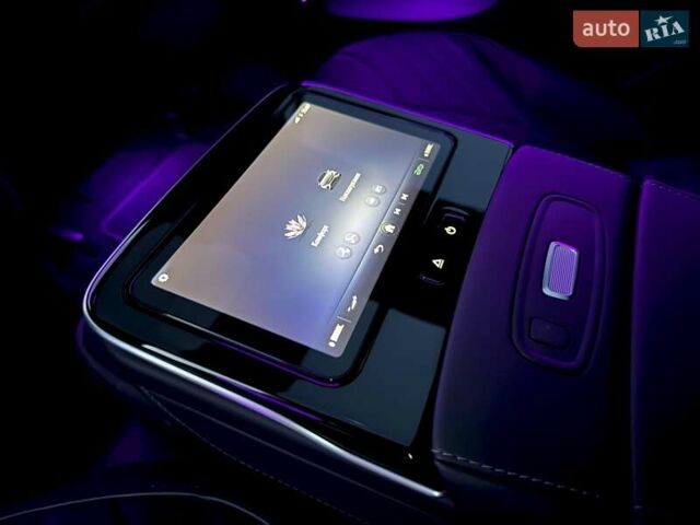 Белый Мерседес EQS, объемом двигателя 0 л и пробегом 29 тыс. км за 88800 $, фото 99 на Automoto.ua