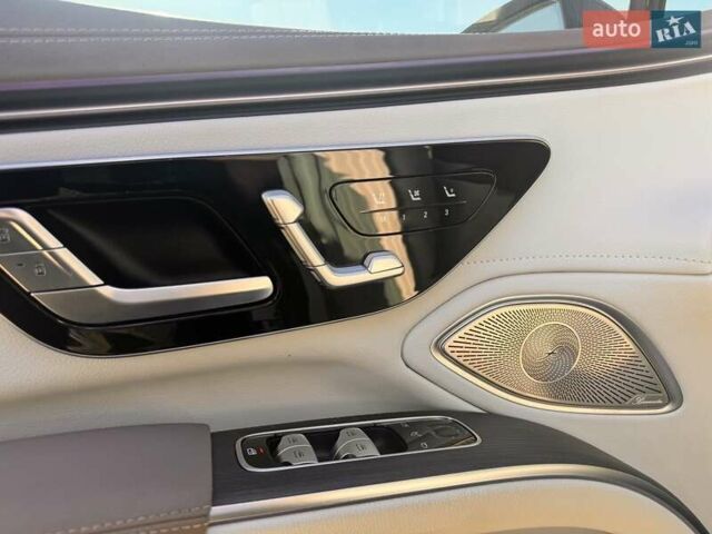 Черный Мерседес EQS, объемом двигателя 0 л и пробегом 48 тыс. км за 59900 $, фото 9 на Automoto.ua