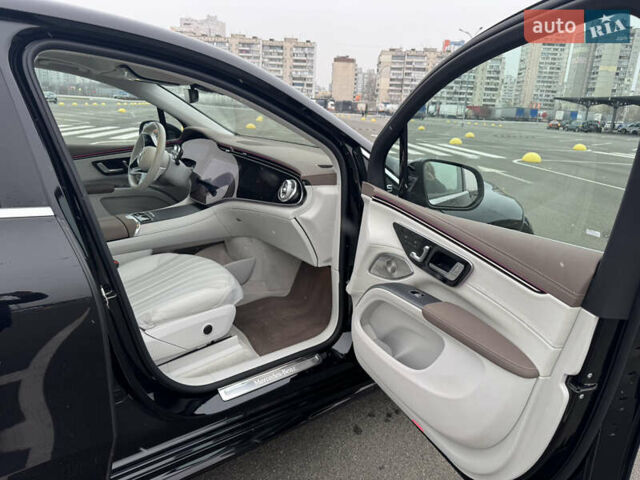 Черный Мерседес EQS, объемом двигателя 0 л и пробегом 29 тыс. км за 90000 $, фото 9 на Automoto.ua