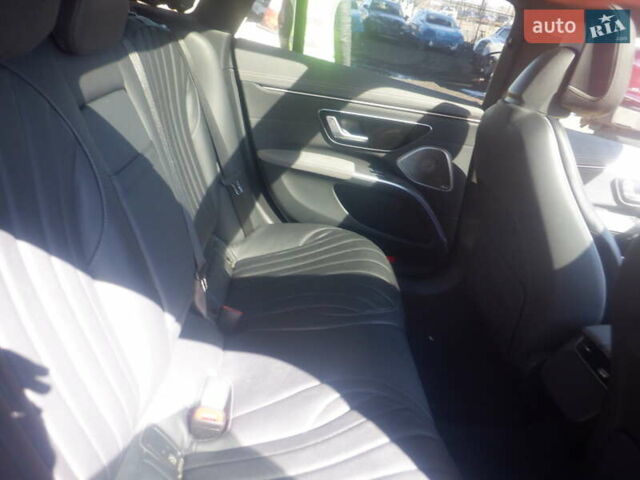 Чорний Мерседес EQS, об'ємом двигуна 0 л та пробігом 95 тис. км за 56800 $, фото 15 на Automoto.ua