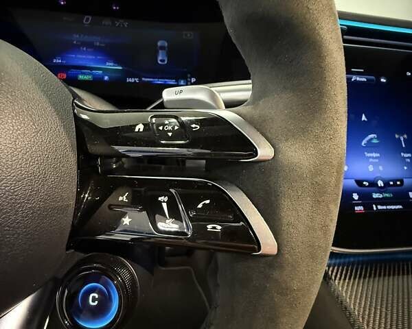 Черный Мерседес EQS, объемом двигателя 0 л и пробегом 39 тыс. км за 71999 $, фото 67 на Automoto.ua