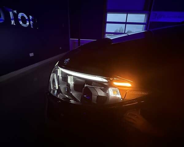 Черный Мерседес EQS, объемом двигателя 0 л и пробегом 39 тыс. км за 72999 $, фото 143 на Automoto.ua